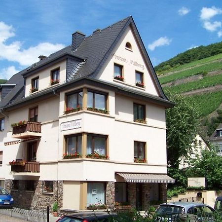 Pension Milberg Assmannshausen Rüdesheim am Rhein Buitenkant foto
