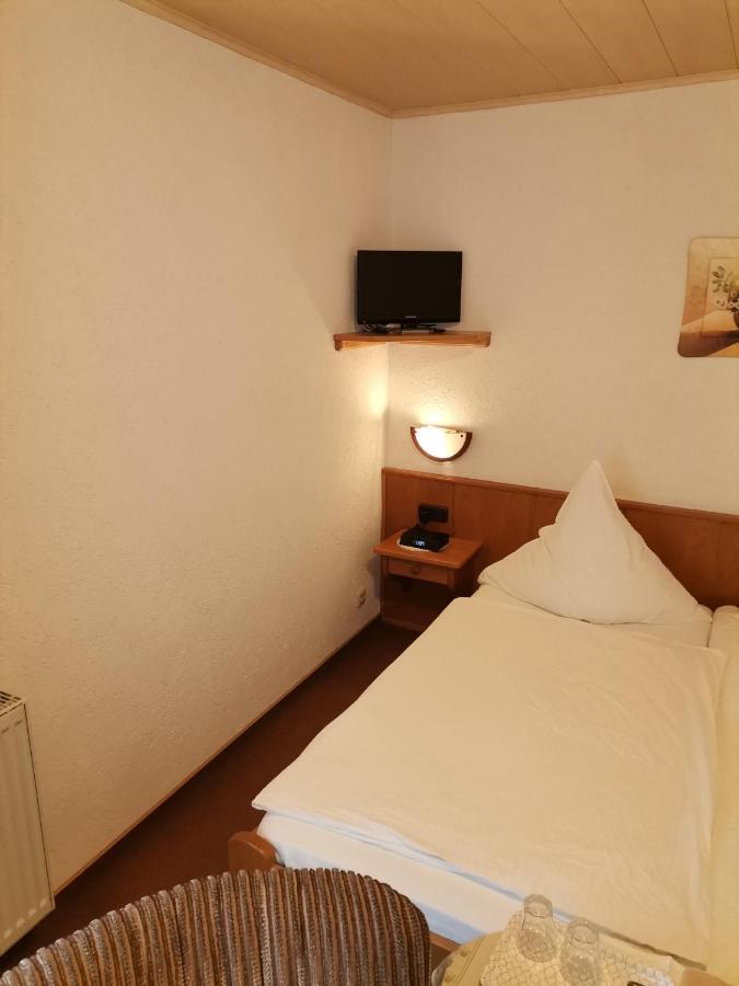 Pension Milberg Assmannshausen Rüdesheim am Rhein Buitenkant foto